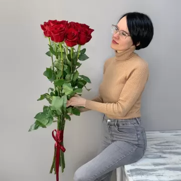 11 роз 100 см 