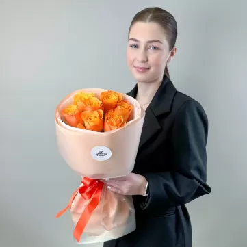 Моно из 7 оранжевых роз