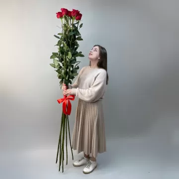7 красных роз 170 см